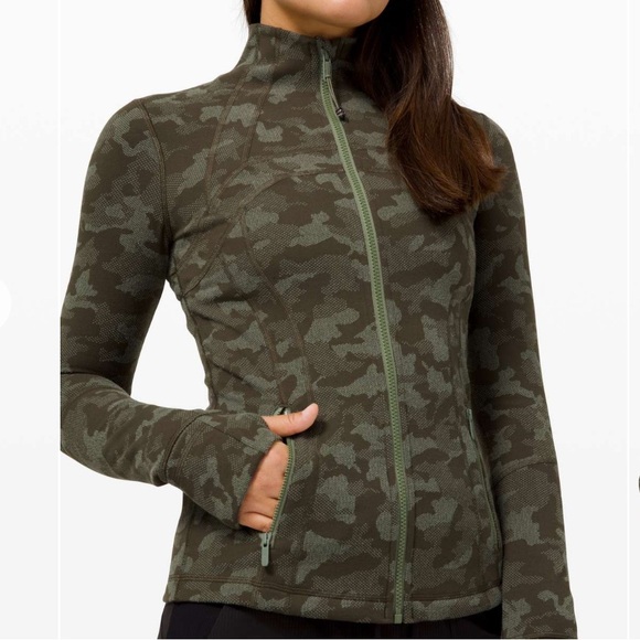 lululemon athletica Jackets & Blazers - Lululemon Define Jacket
Heritage Camo Dark Olive Green Twill size 10